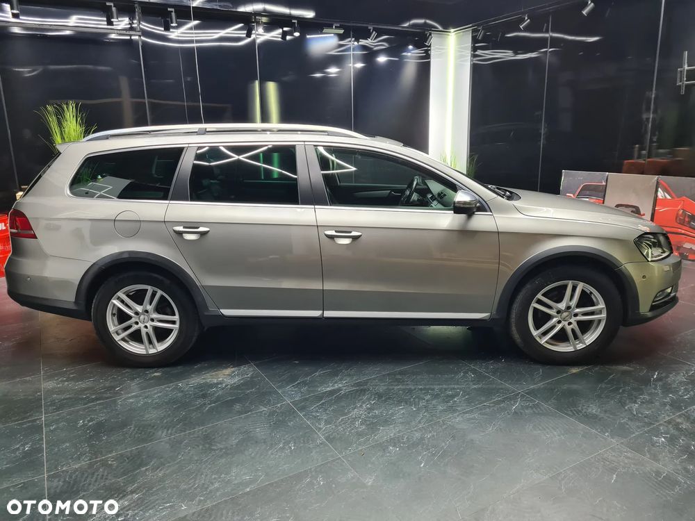 Volkswagen Passat Alltrack - 2