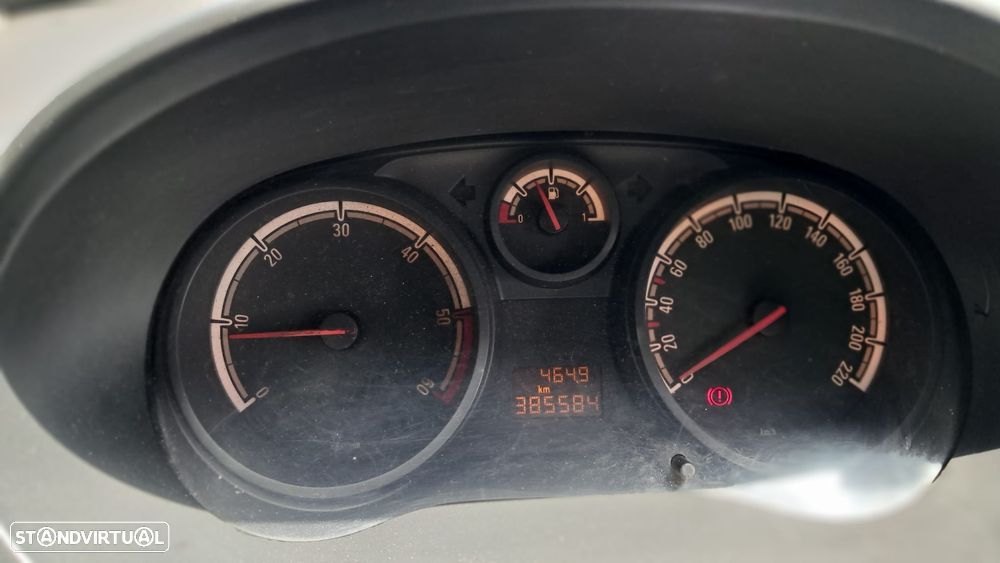 Opel Corsa - 4
