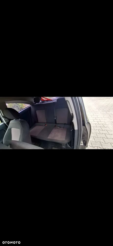 Opel Corsa 1.4 16V Sport - 11