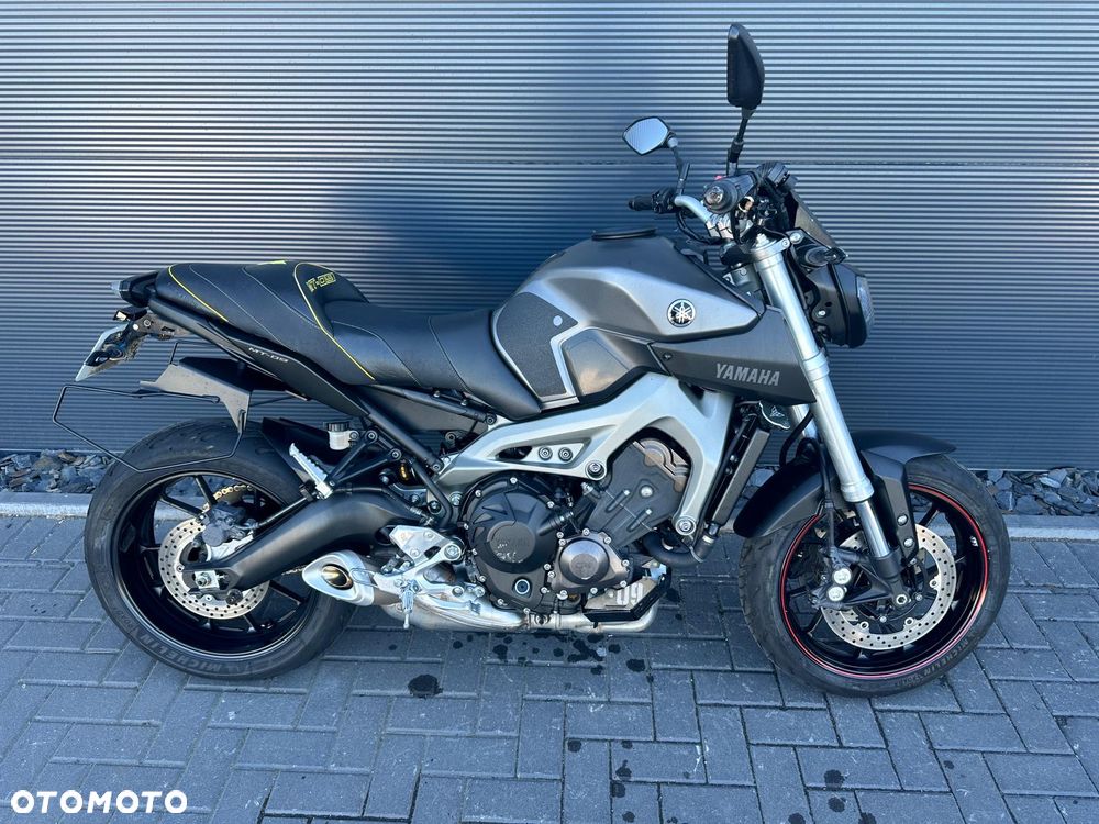 Yamaha MT - 5