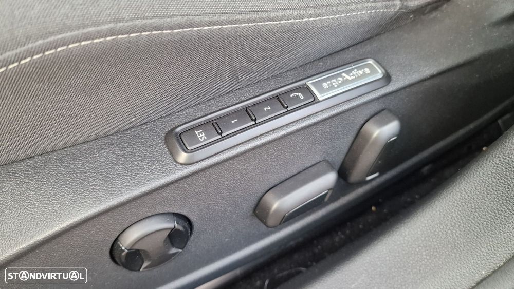 VW Golf 1.4 eHybrid OPF DSG Style - 32