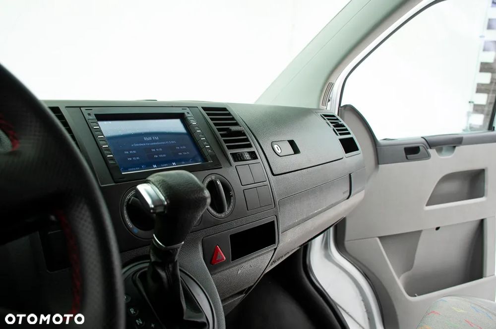 Volkswagen Transporter DSG BMT - 32