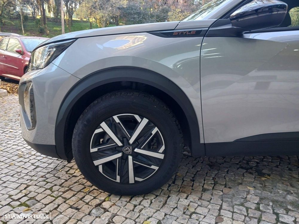 Peugeot 2008 1.2 PureTech Style - 9
