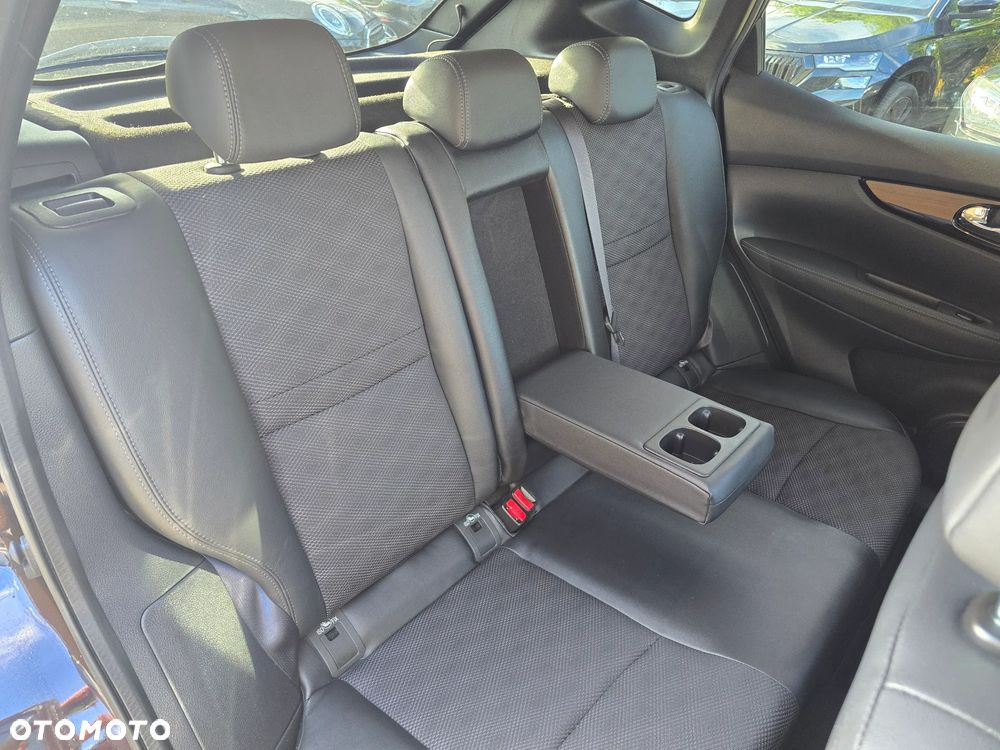 Nissan Qashqai - 14