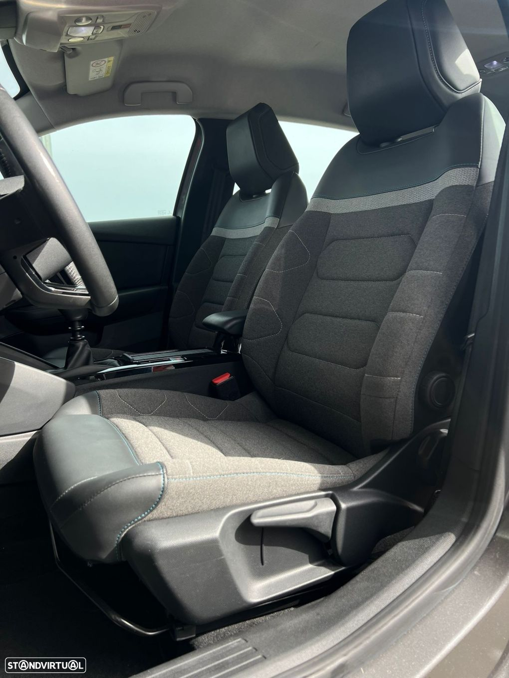 Citroën C4 1.2 PureTech Feel - 4