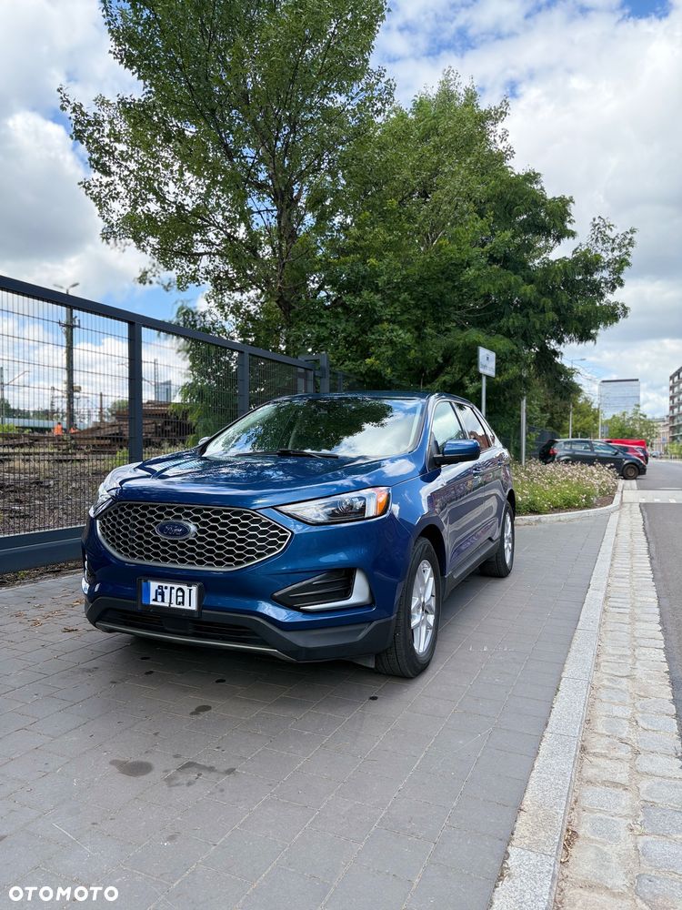 Ford Edge - 2