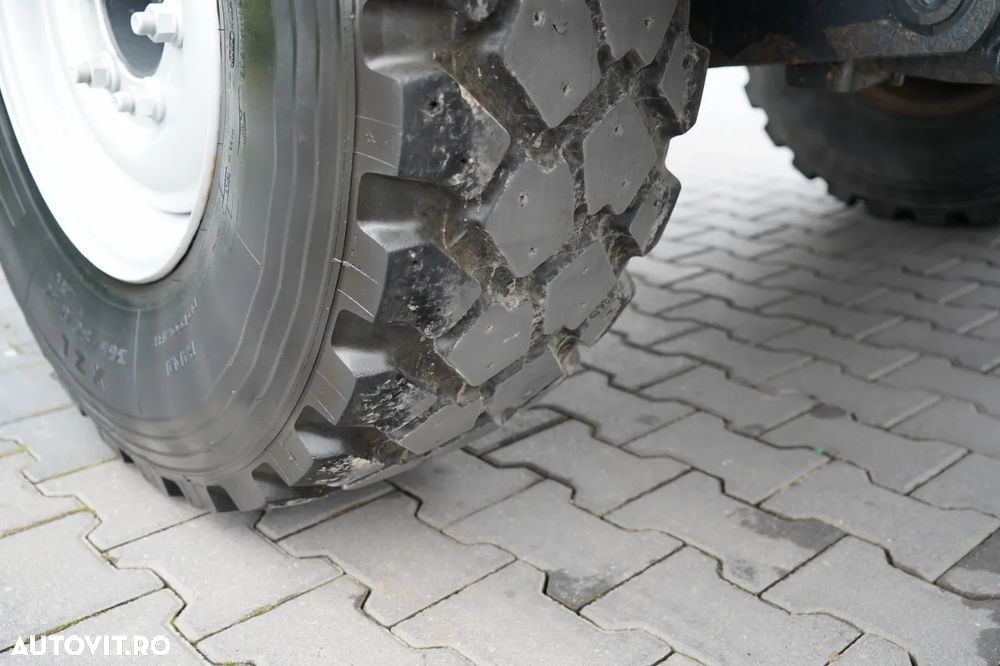 Mercedes-Benz UNIMOG U300 / 4X4 / BASCUNĂTOR 3 LATE / PLUG / MUNICIPAL / CUPLĂRI HIDRAULICE / EPS + AMBREIAJ - 25