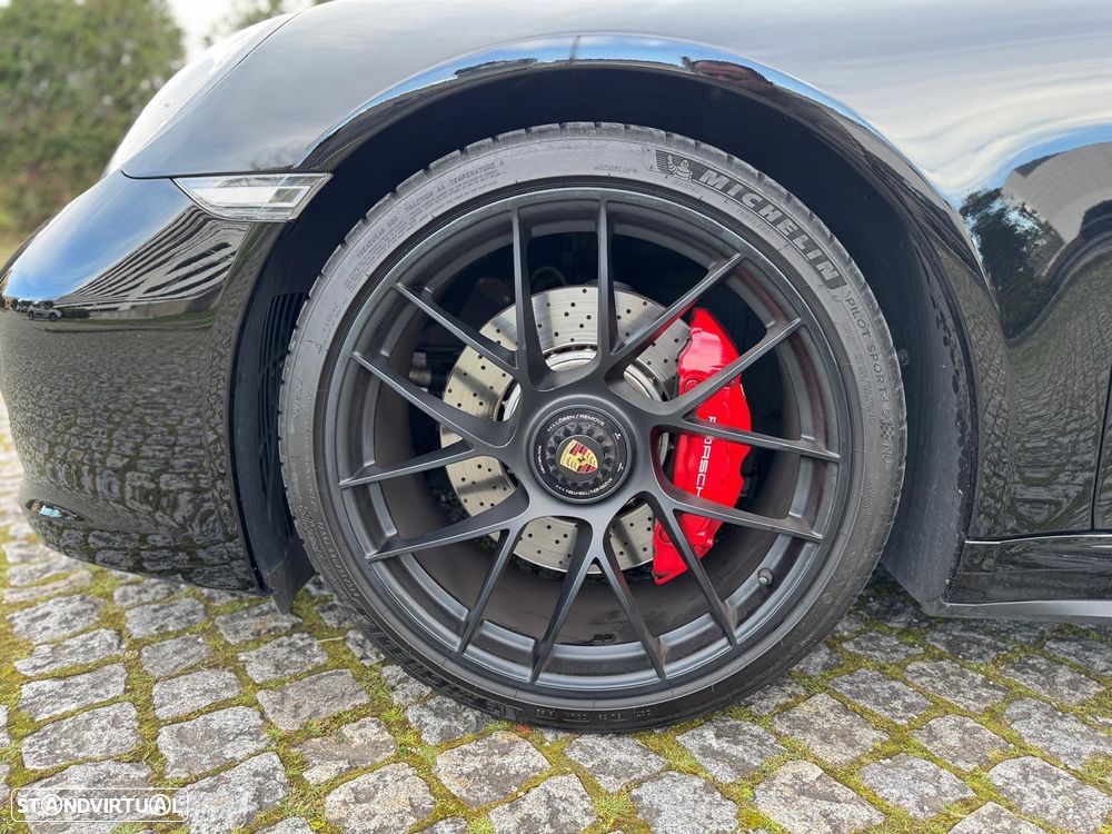 Porsche 911 (991) Carrera GTS PDK - 8