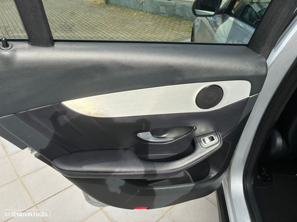 Mercedes-Benz GLC 250 d AMG Line 4-Matic - 27