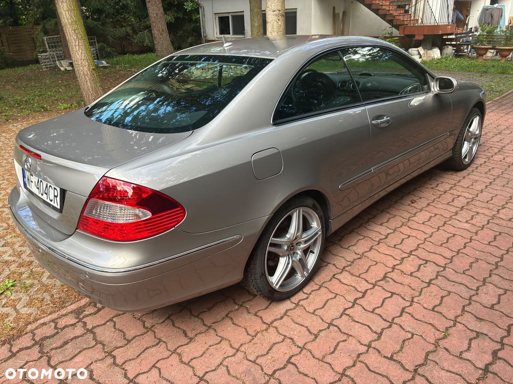 Mercedes-Benz CLK - 7