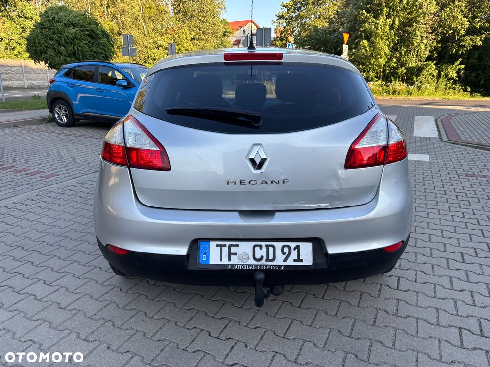 Renault Megane 1.6 16V 100 Authentique - 9