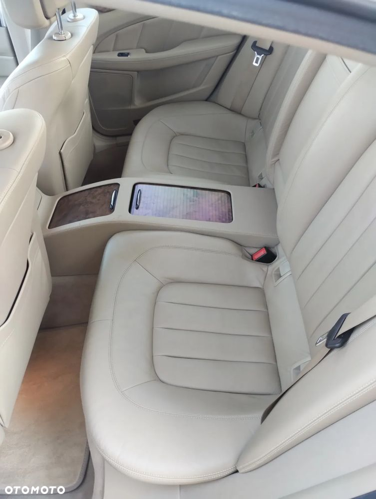 Mercedes-Benz CLS 350 CDI BlueEff - 17
