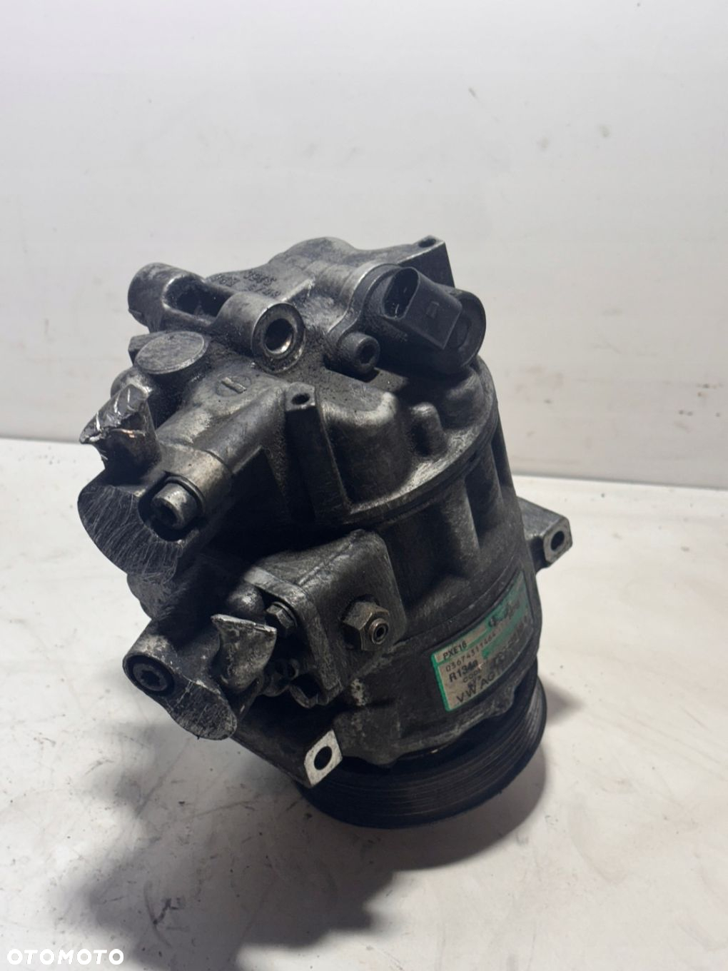 SPRĘŻARKA KOMPRESOR KLIMATYZACJI VW CADDY III PASSAT B6 1K0820803G 1.9 TDI - 2