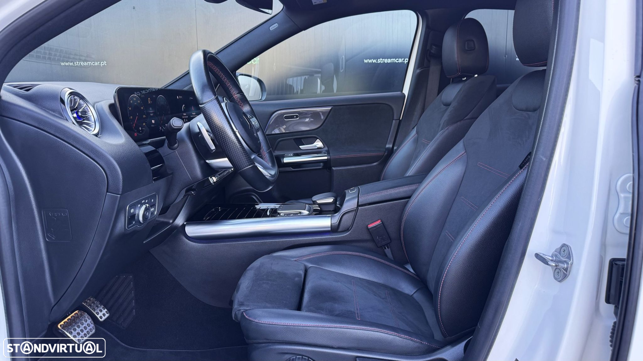 Mercedes-Benz GLA 250 e 8G-DCT AMG Line Advanced Plus - 11