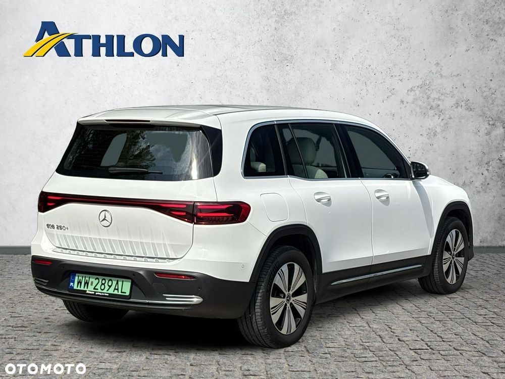 Mercedes-Benz EQB 250 70.5kWh Progressive - 5