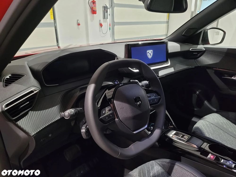 Peugeot 2008 PureTech mHEV Allure e-DCS6 - 15