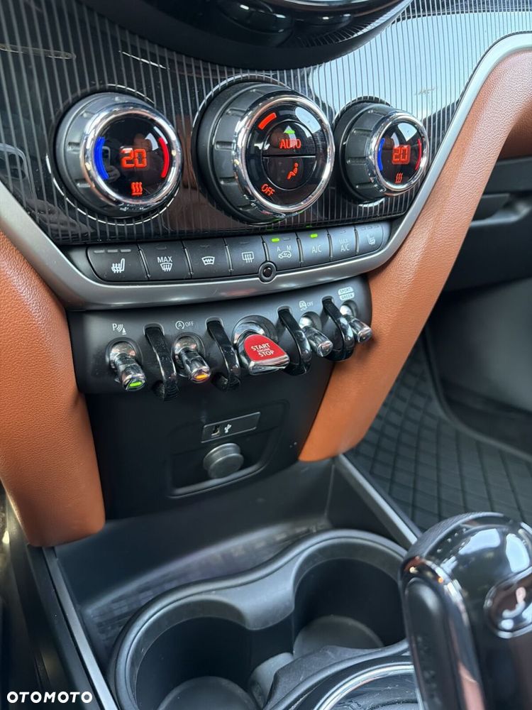MINI Countryman - 24