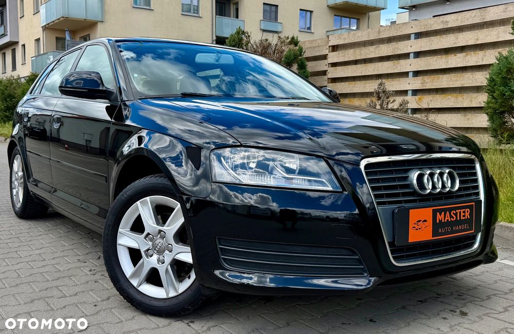 Audi A3 Sportback 1.6 Ambiente - 1