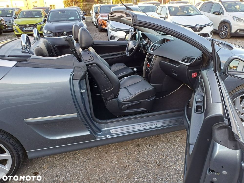Peugeot 207 CC - 31