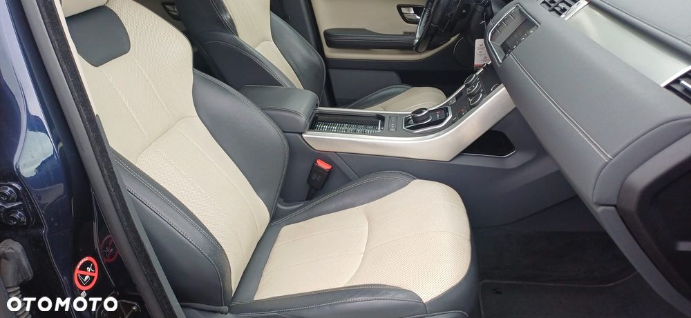 Land Rover Range Rover Evoque TD4 Sky View - 11