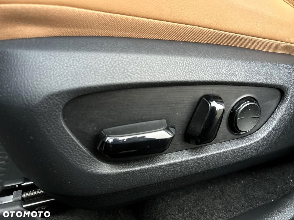 Lexus NX 350h Prestige AWD - 18