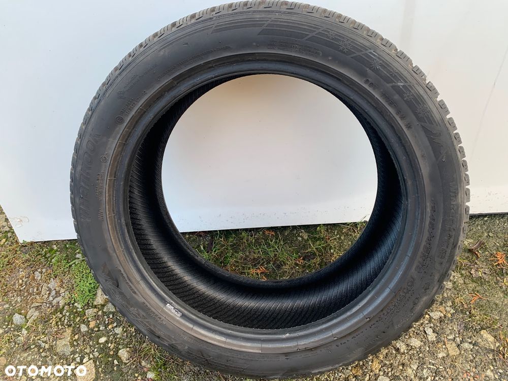Opona zimowa 245/45/18 Hankook Winter Icept evo3 100V - 4