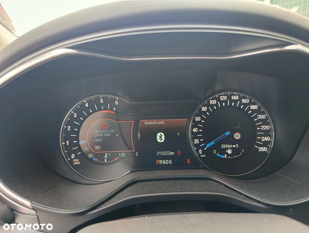 Ford Mondeo - 28