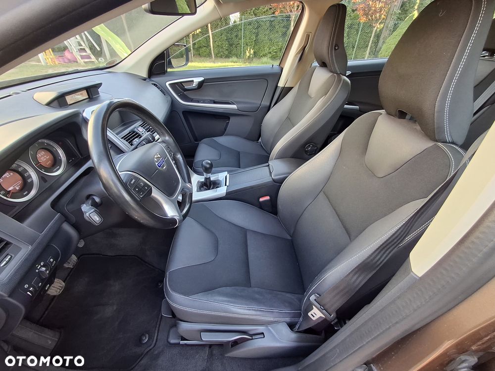 Volvo XC 60 - 10