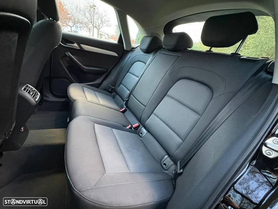 Audi Q3 1.4 TFSI CoD Sport - 42