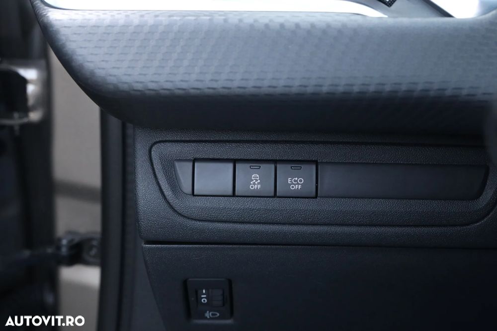 Peugeot 2008 1.2 L PureTech ETG Allure Aut. - 21