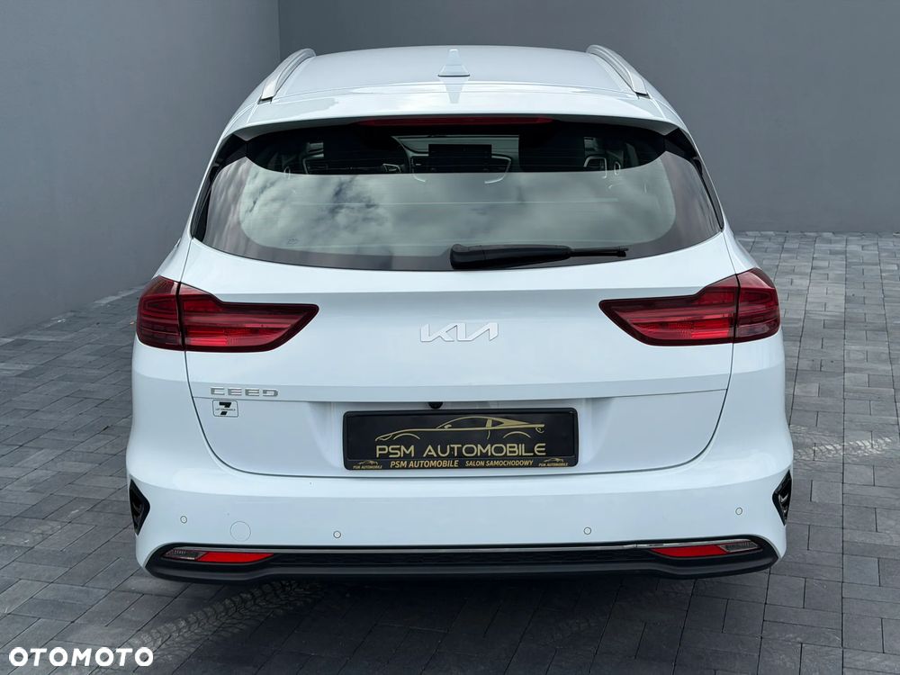 Kia Ceed 1.5 T-GDI M - 10