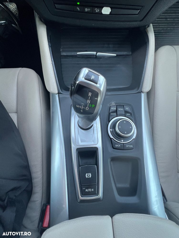 BMW X6 xDrive30d - 11