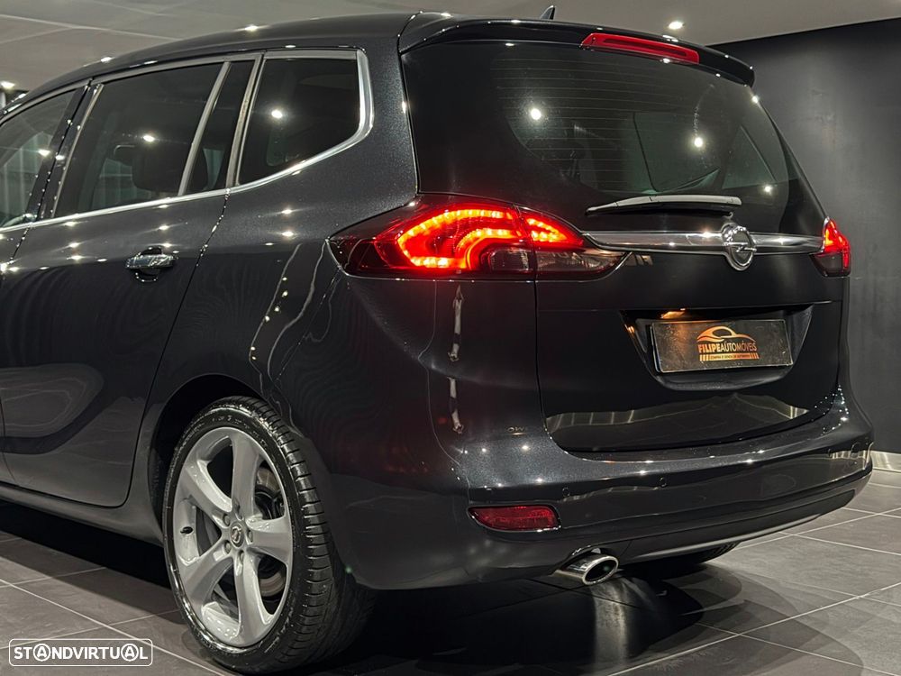 Opel Zafira 2.0 CDTi Executive - 12