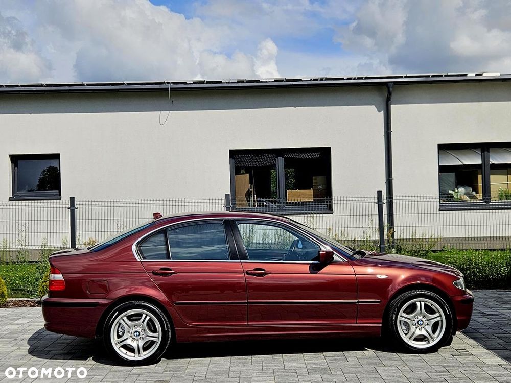 BMW Seria 3 330i Edition Exclusive - 13