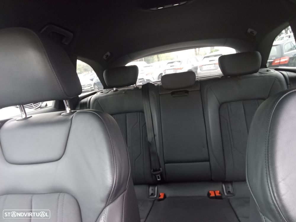 Audi A6 Avant 40 TDI S line S tronic - 22