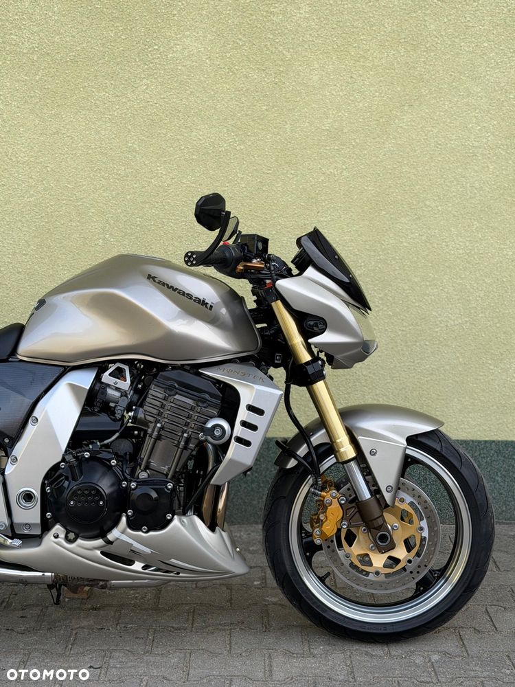 Kawasaki Z - 6