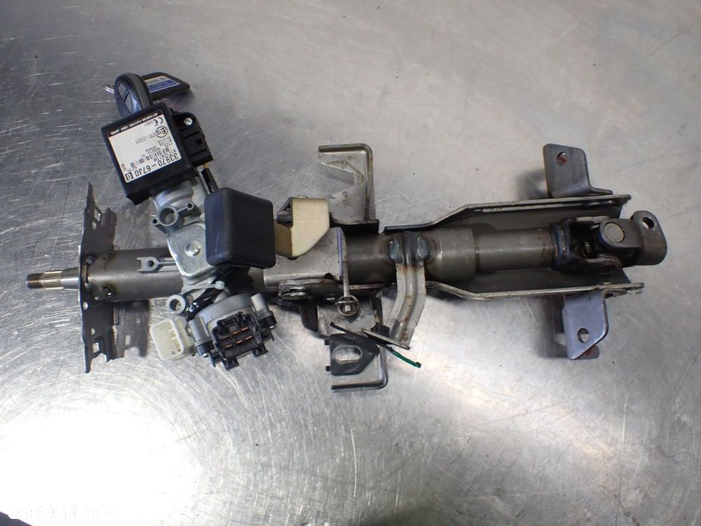 KOLUMNA KIEROWNICZA ZE STACYJKĄ SUZUKI GRAND VITARA II 1.9 33970-67J00 - 1