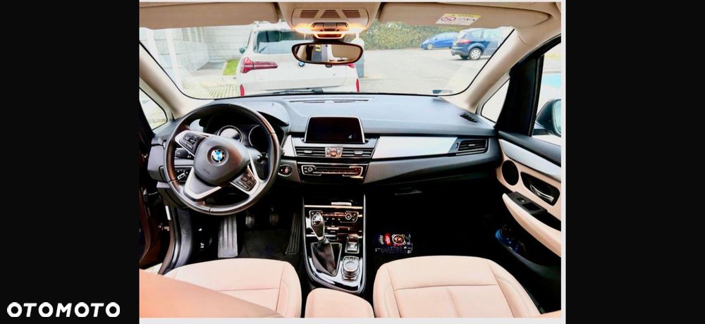 BMW Seria 2 218i - 17