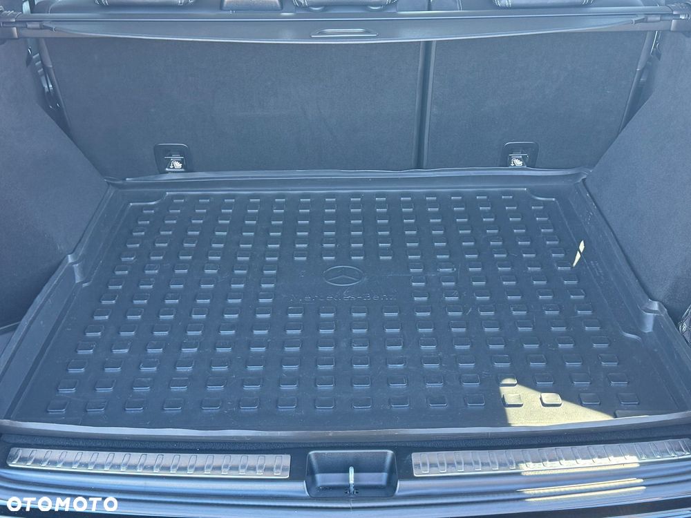 Mercedes-Benz ML 350 BlueTEC 4-Matic - 26