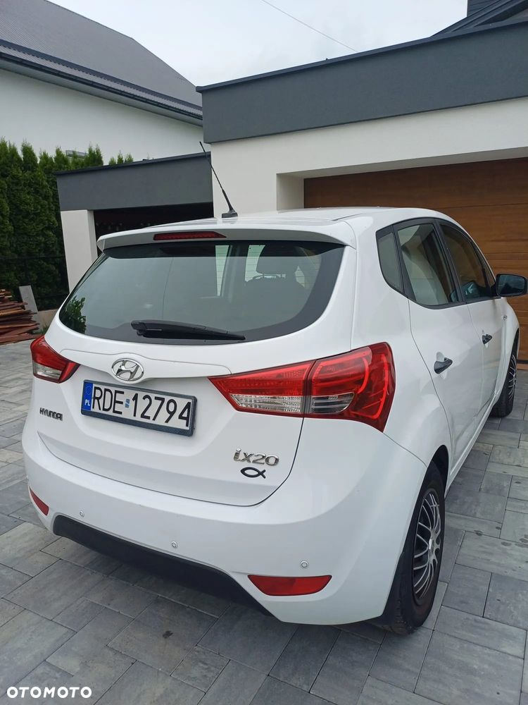 Hyundai ix20 1.4 Comfort - 16