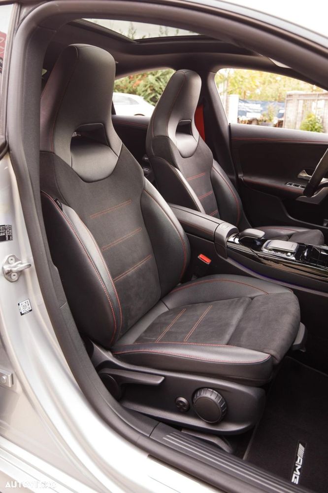 Mercedes-Benz CLA 35 AMG 4MATIC AMG Speedshift 7G-DCT - 14