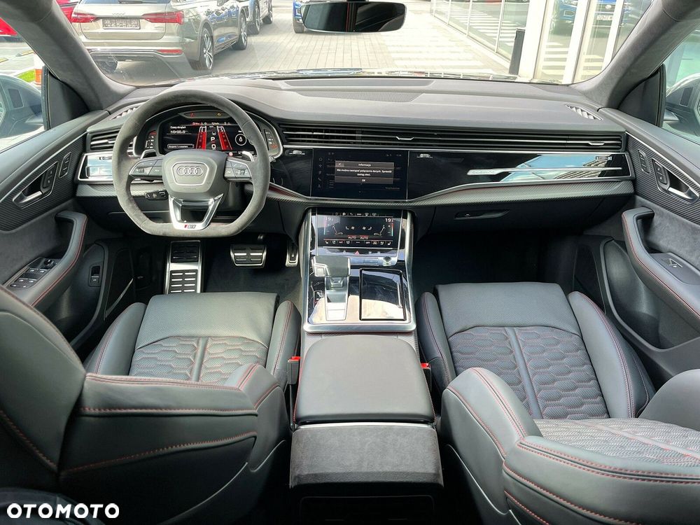 Audi RS Q8 - 13