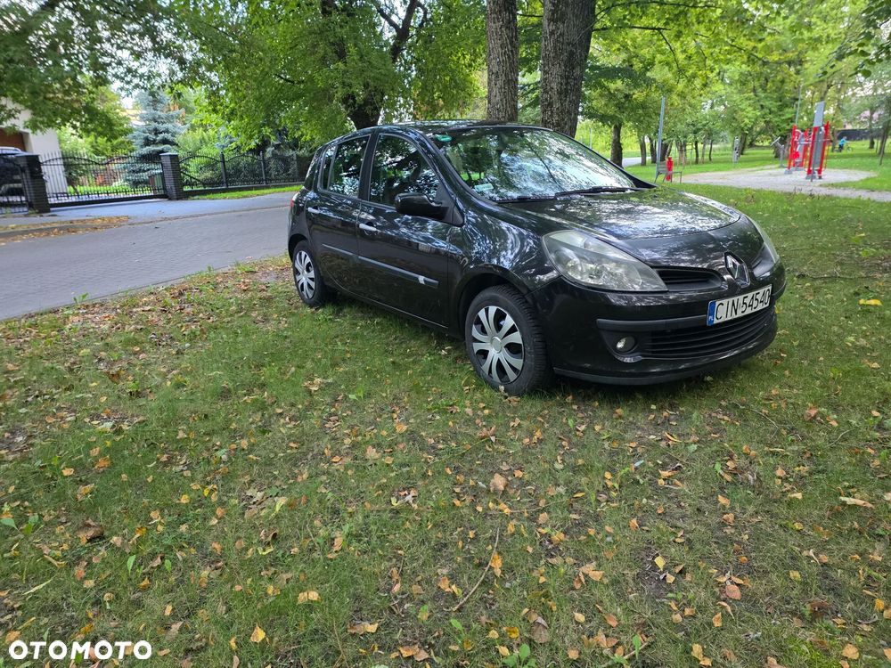 Renault Clio 1.6 16V Expression - 3