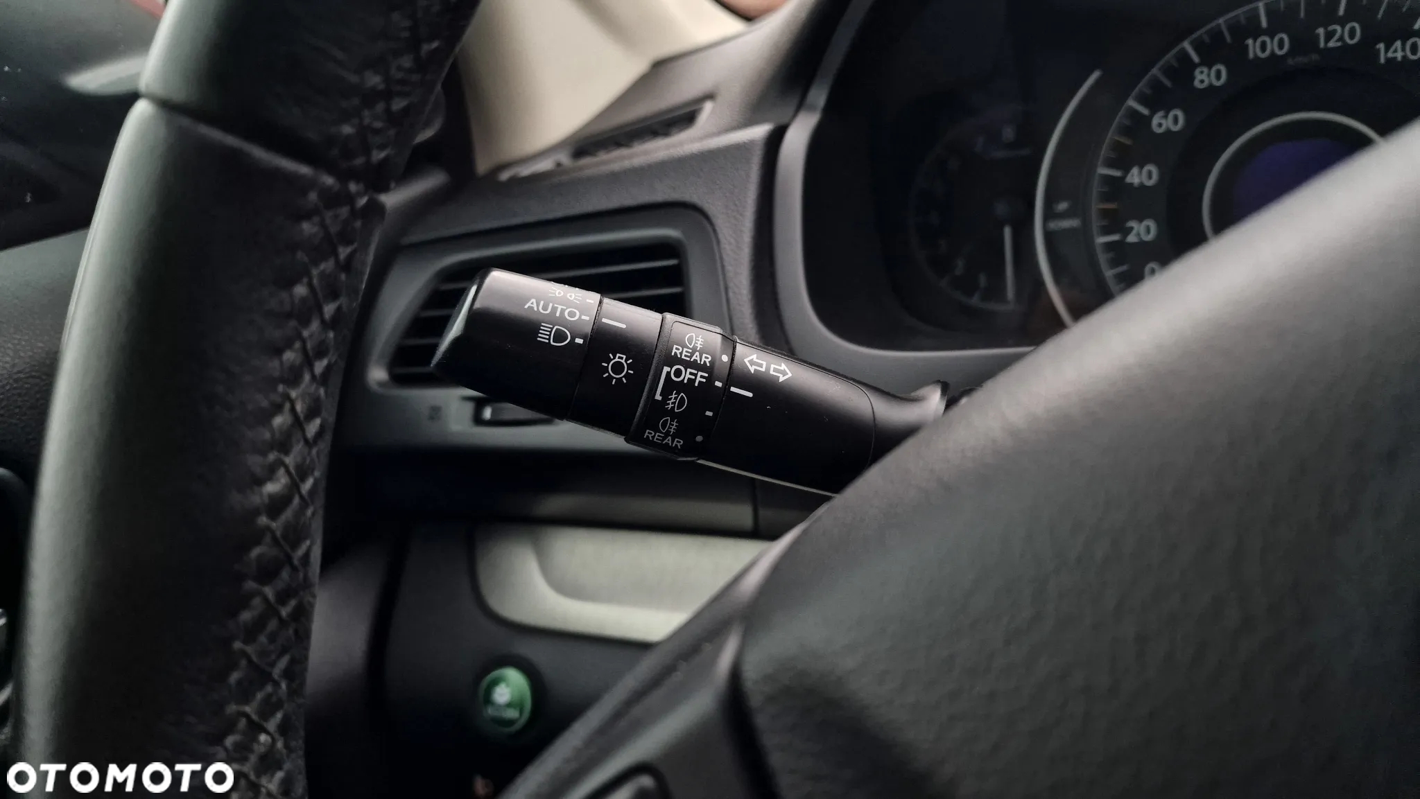 Honda CR-V 2.0 Elegance (2WD) - 32