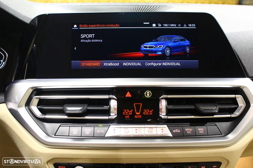 BMW 330 e Line Luxury Auto - 32