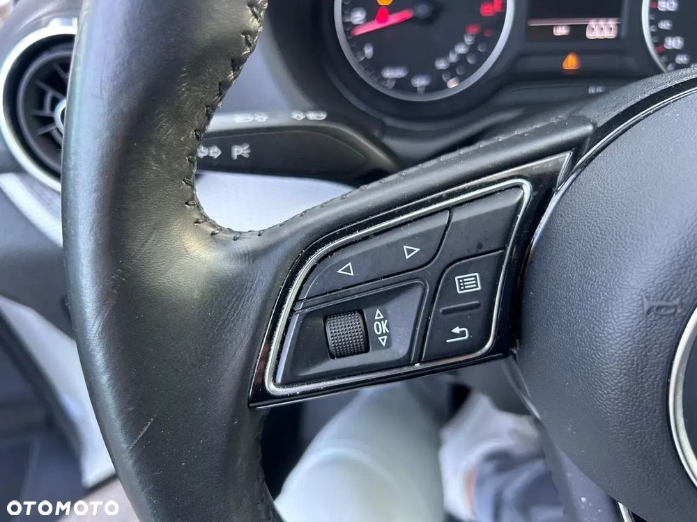 Audi Q2 30 TFSI - 18