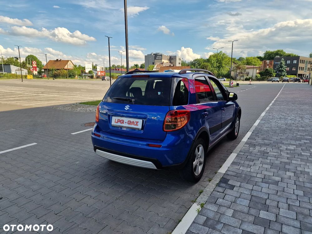 Suzuki SX4 - 12