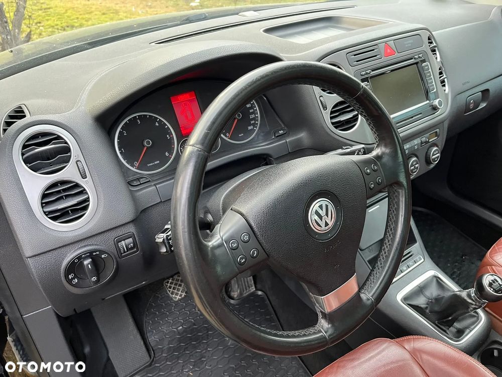 Volkswagen Tiguan 2.0 TDI DPF 4Motion Sport & Style - 27