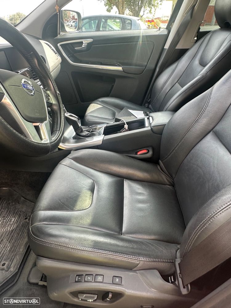 Volvo XC 60 - 10