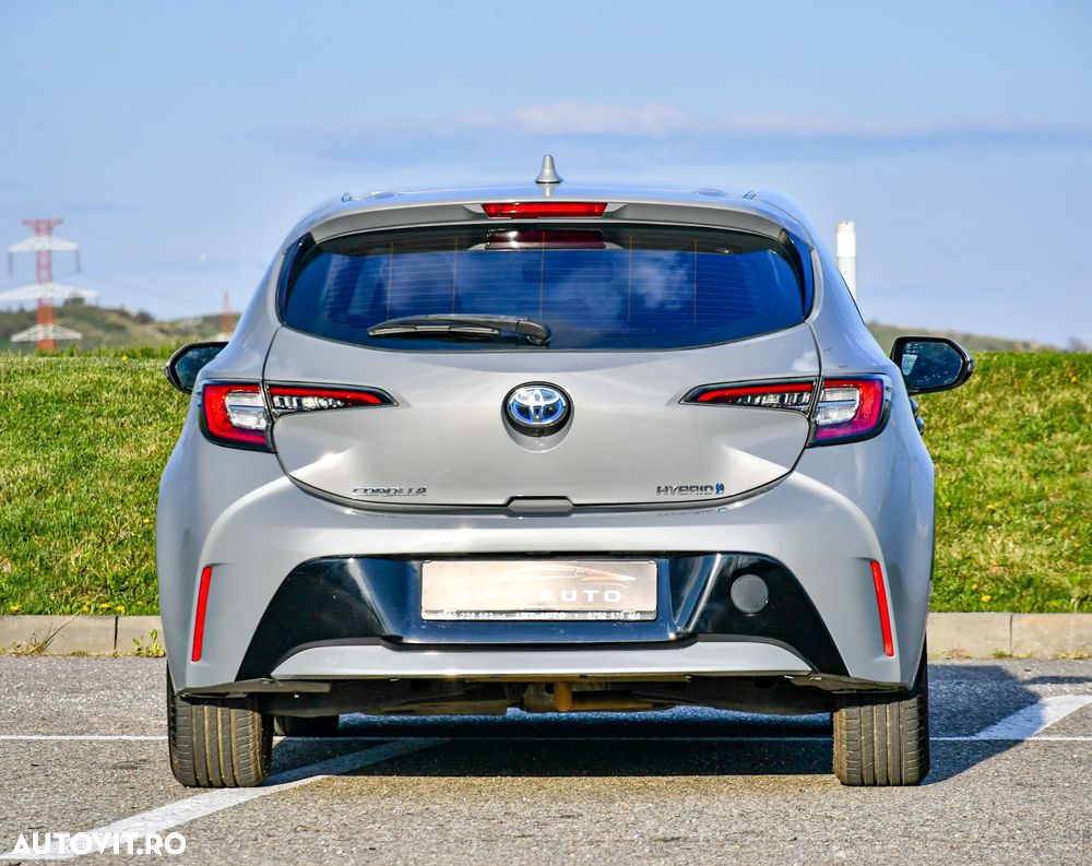 Toyota Corolla 1.8 HSD Dynamic - 18